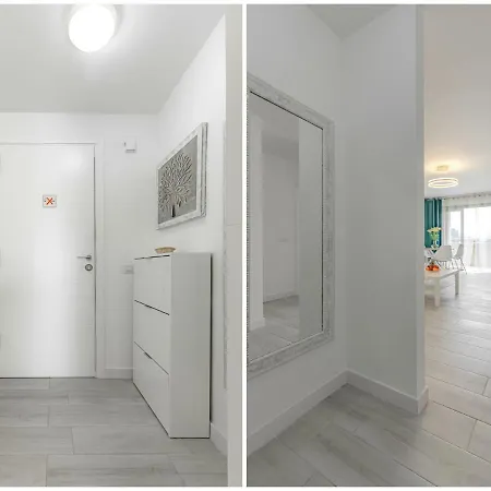 Newly Reformed With Sea View And Pool, Near The Beach, In Playa De Americas 公寓 *