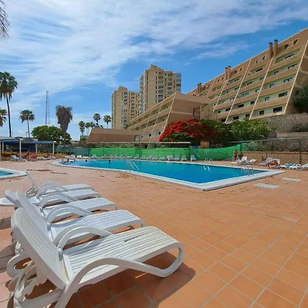 公寓 Newly Reformed With Sea View And Pool, Near The Beach, In Playa De Americas *